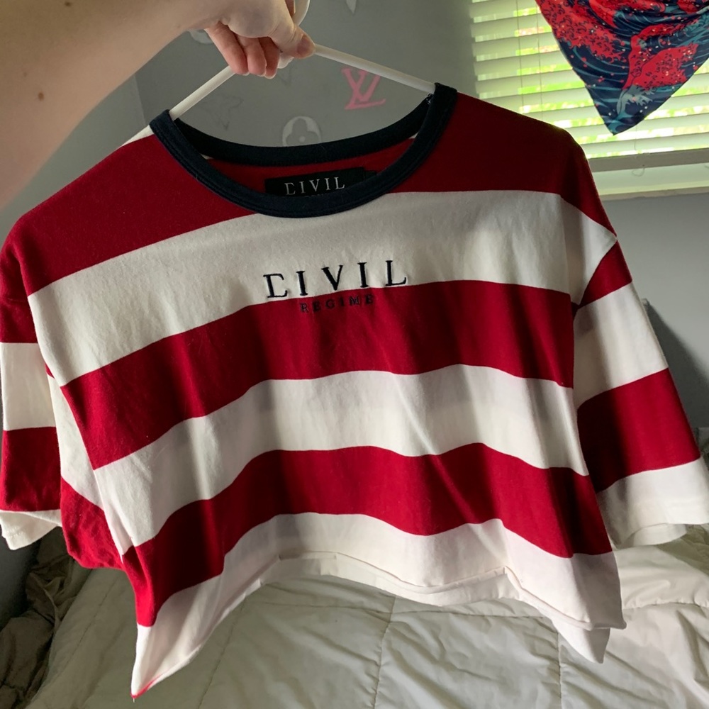 Civil Regime Cut Cropped Tshirt